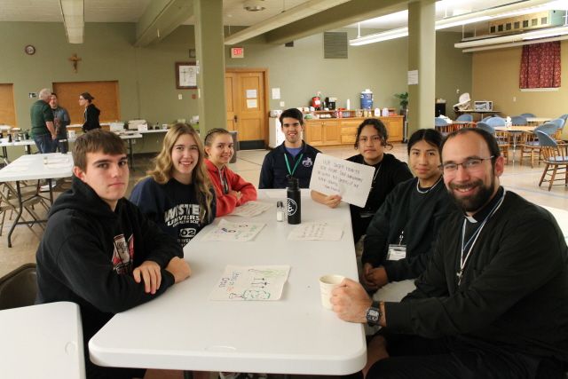 Catholic teens participate in at TEC retreat in Green Bay